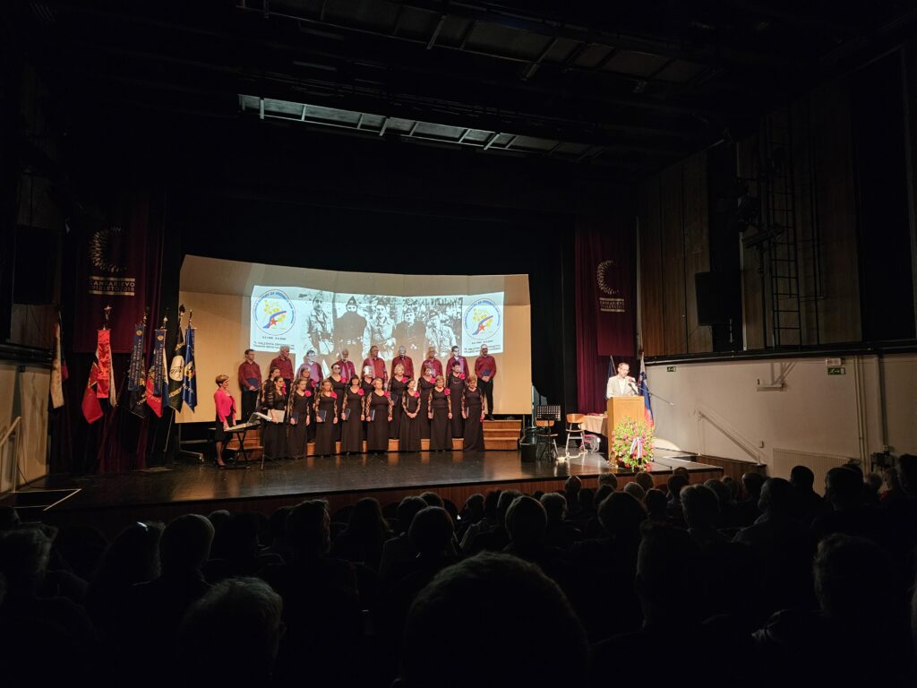 Domov Občina Vrhnika